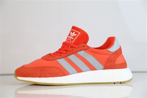 Adidas iniki women